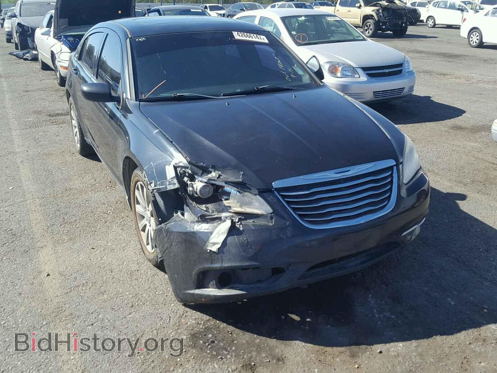 Фотография 1C3BC1FG2BN503663 - CHRYSLER 200 2011