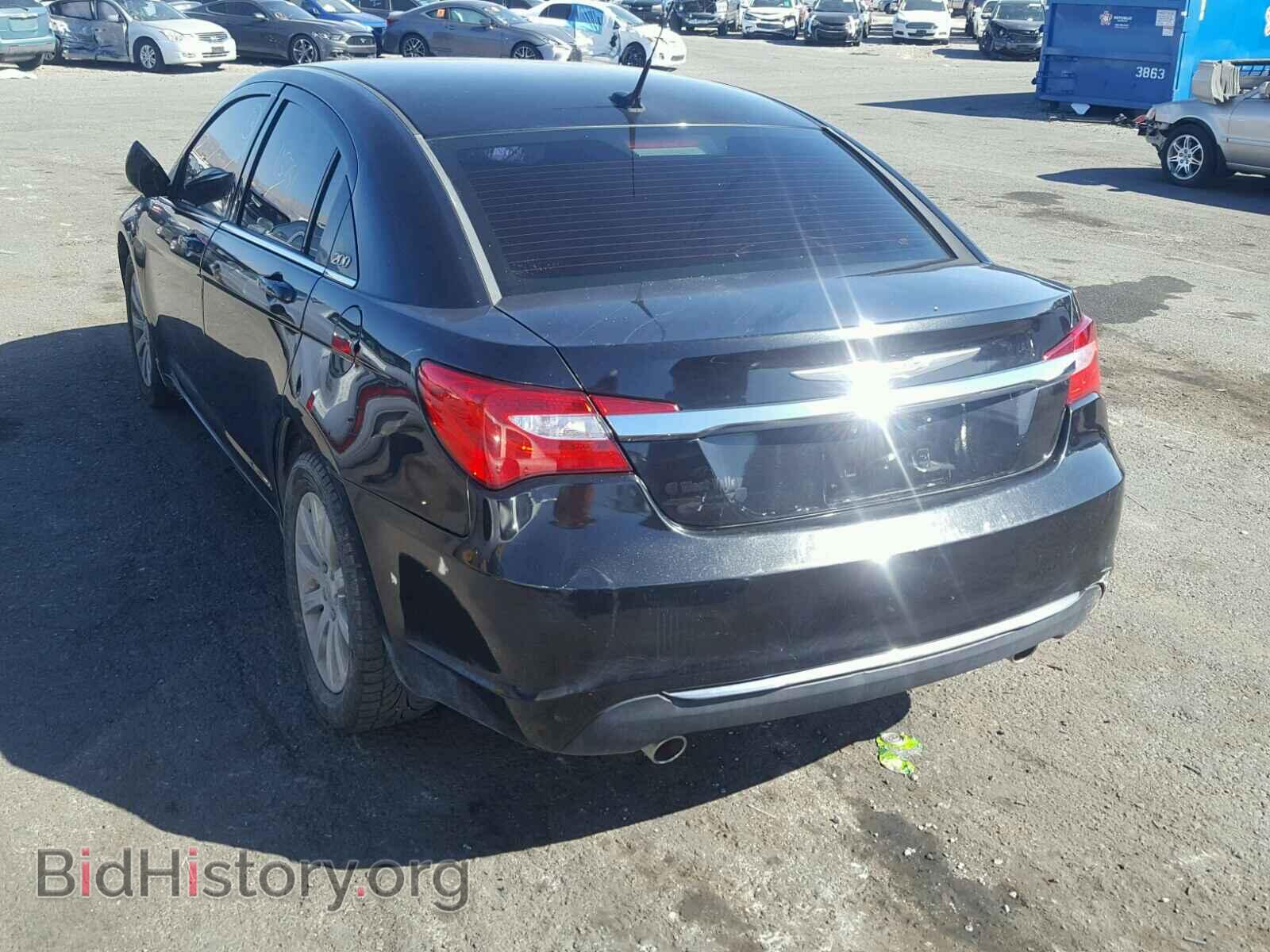 2011 CHRYSLER 200 - VIN: 1C3BC1FG2BN503663 - Фото 3