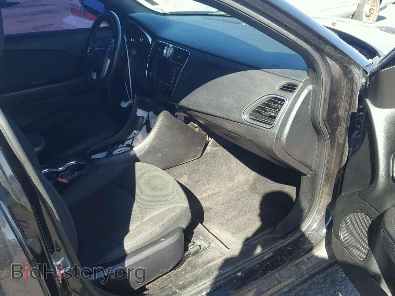 2011 CHRYSLER 200 - VIN: 1C3BC1FG2BN503663 - Фото 5