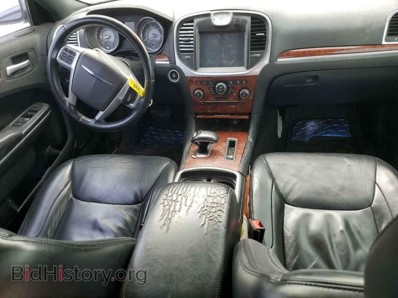 2013 CHRYSLER 300 - VIN: 2C3CCAAG6DH732628 - Фото 8