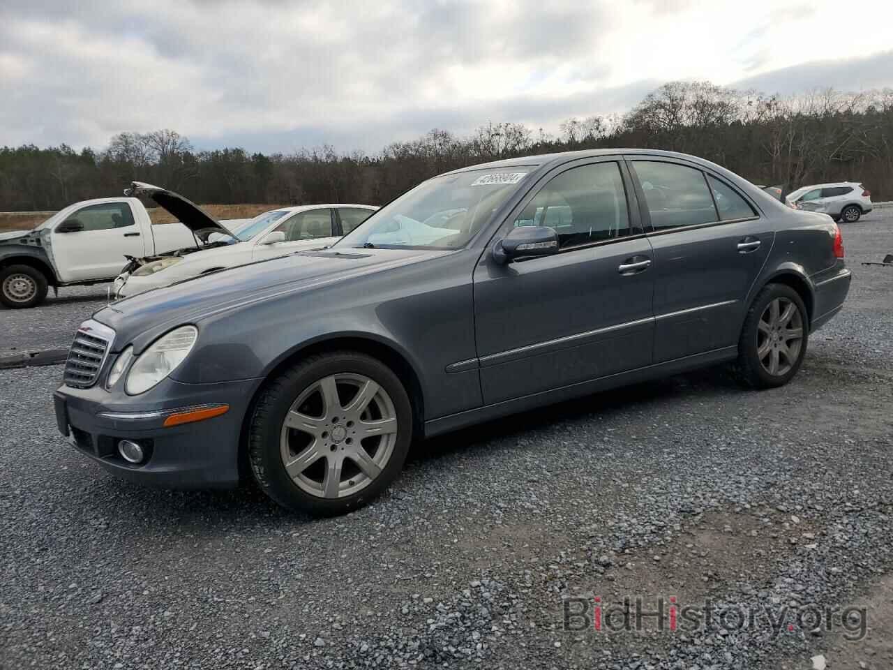 Photo WDBUF56XX8B257215 - MERCEDES-BENZ E-CLASS 2008