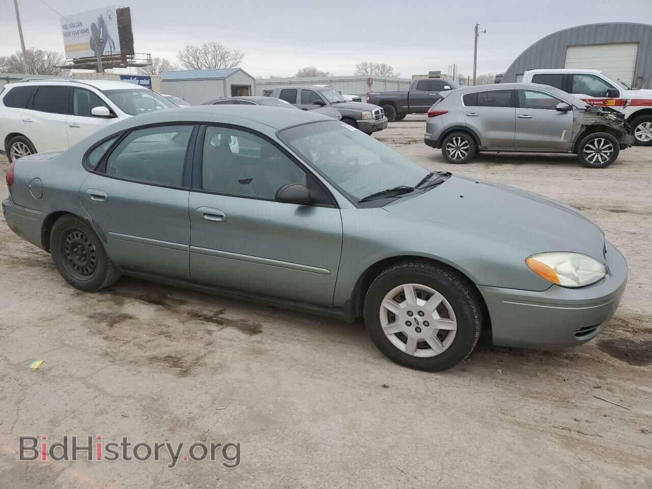 2006 FORD TAURUS - VIN: 1FAFP53216A220823 - Photo 4