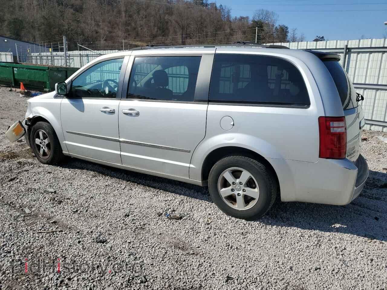 2010 DODGE CARAVAN - VIN: 2D4RN5D15AR210371 - Photo 2