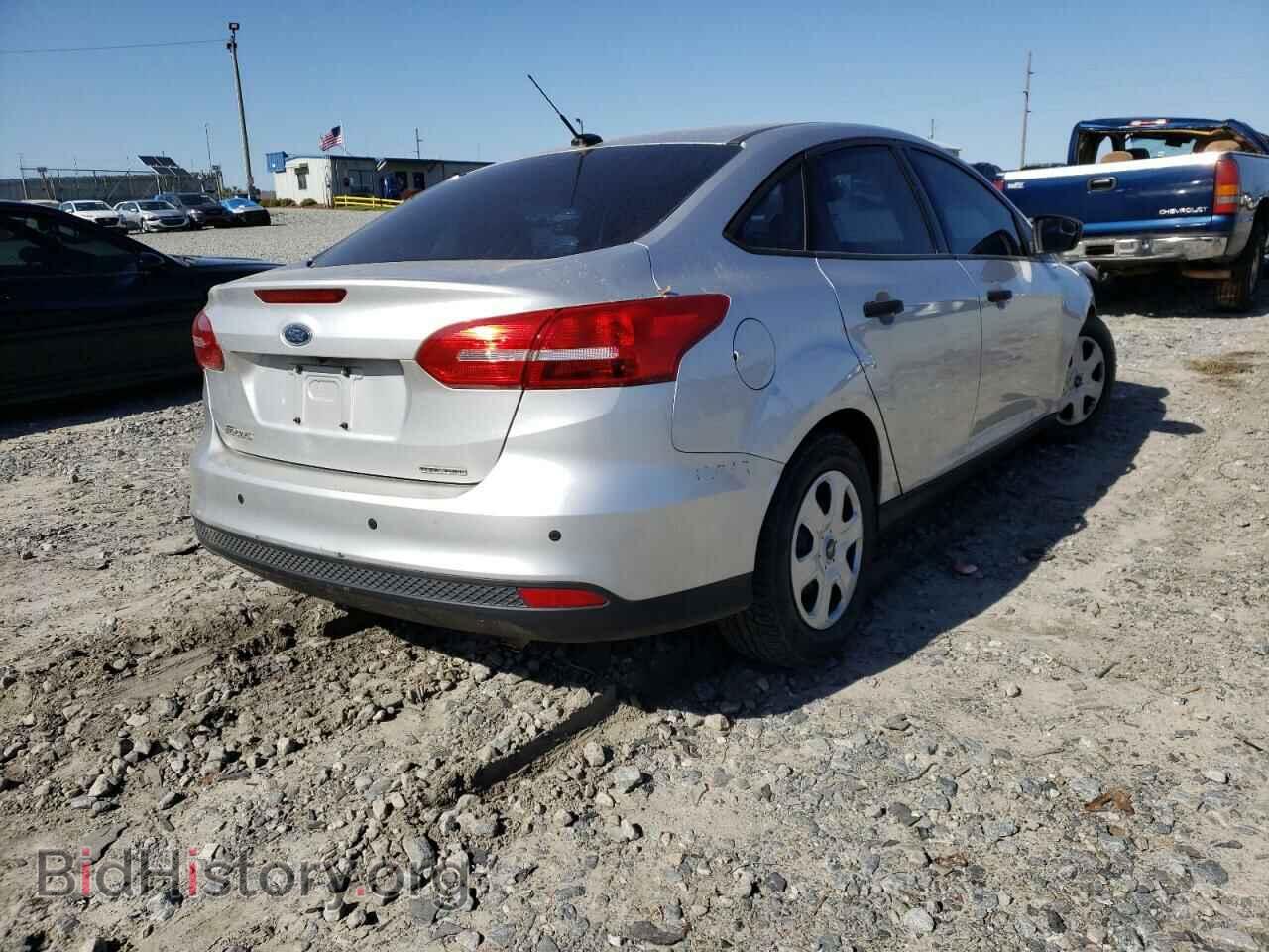 2016 FORD FOCUS - VIN: 1FADP3E2XGL352994 - Photo 4
