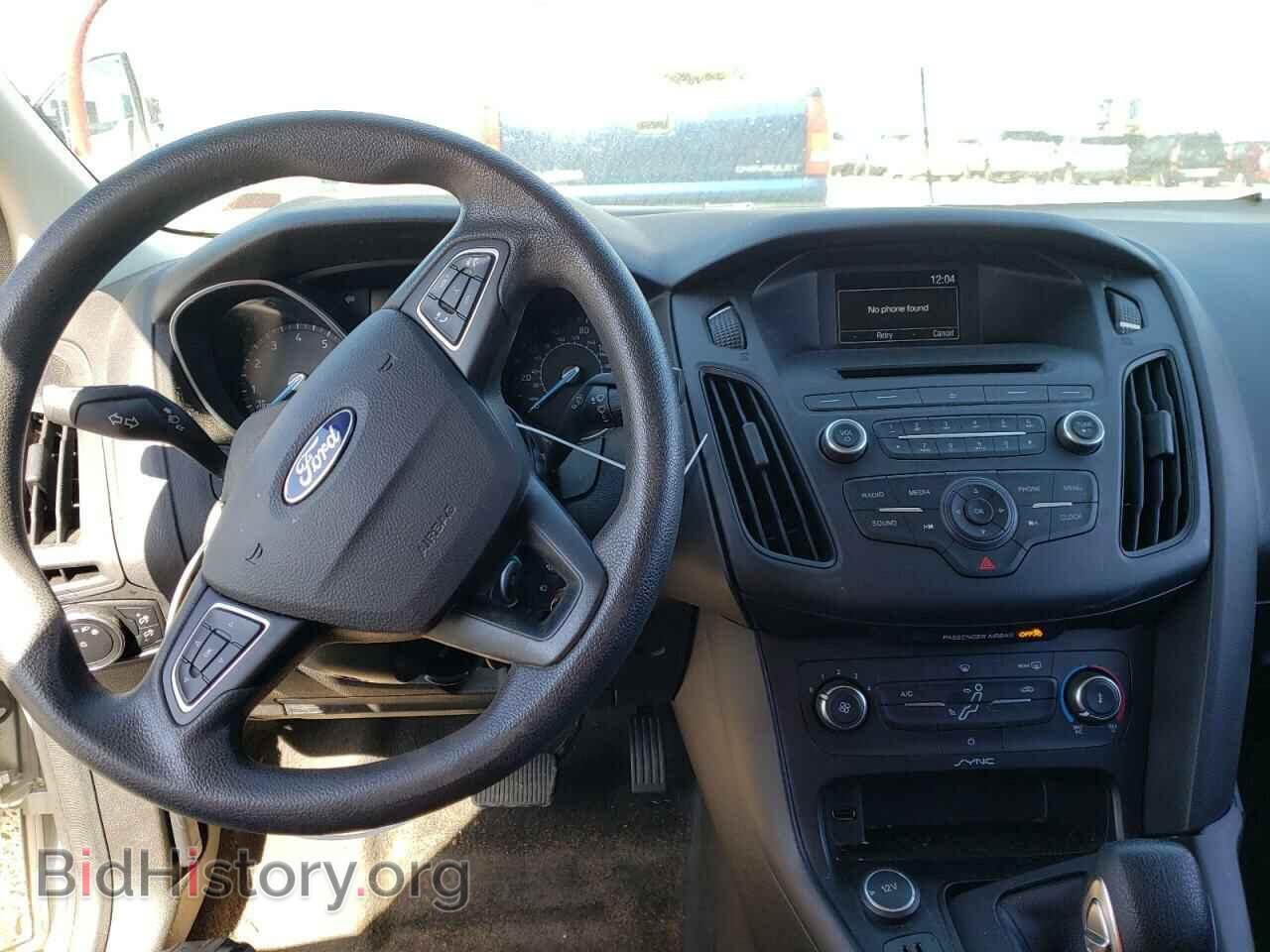 2016 FORD FOCUS - VIN: 1FADP3E2XGL352994 - Photo 9