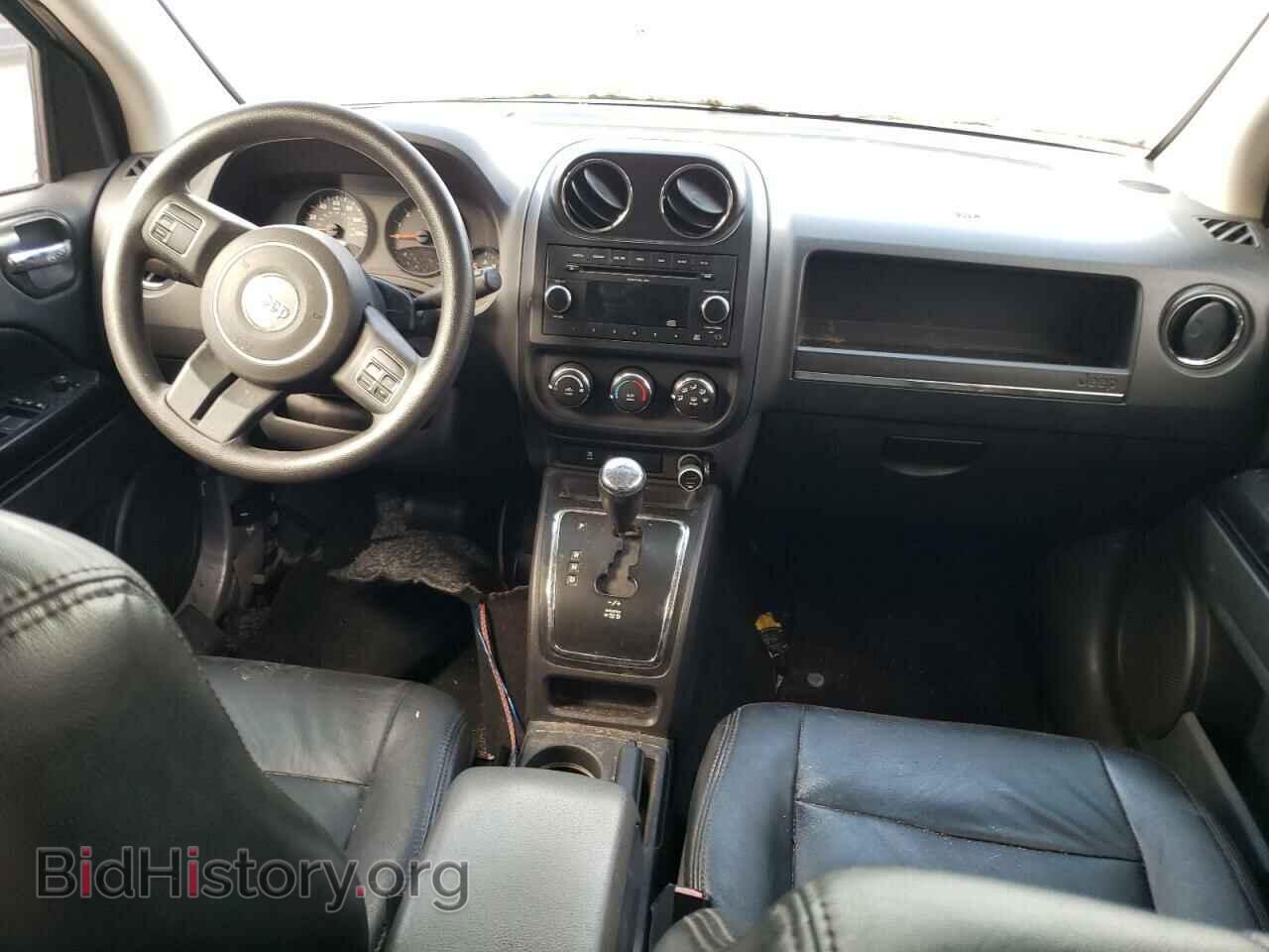 2011 JEEP COMPASS - VIN: 1J4NT1FA4BD165641 - Photo 8