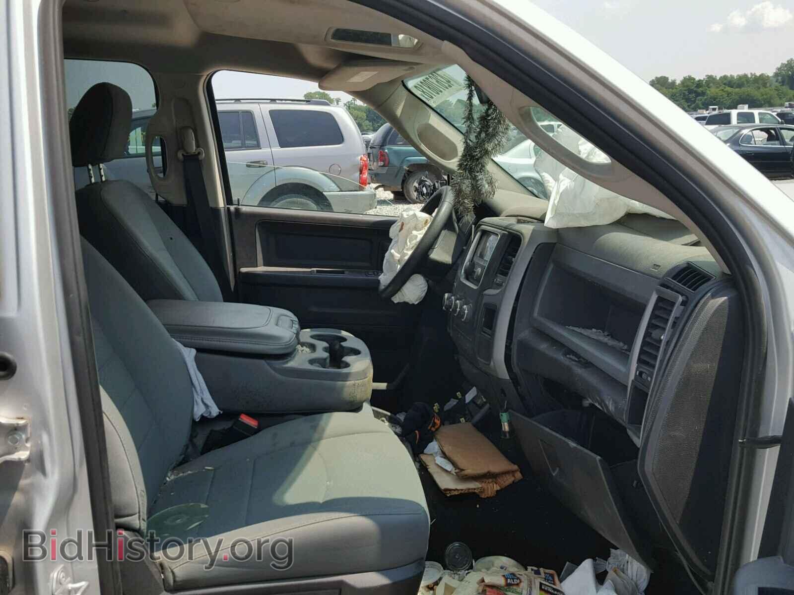2016 RAM 1500 ST - VIN: 1C6RR7KT4GS217876 - Фото 5