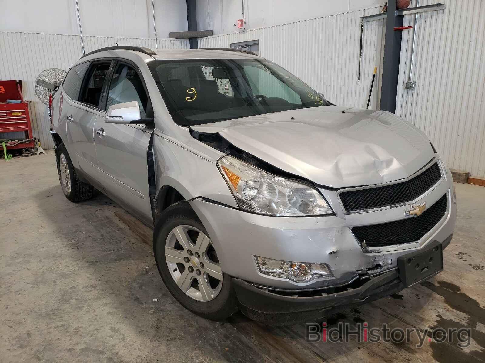 Photo 1GNLVFED3AS137587 - CHEVROLET TRAVERSE 2010