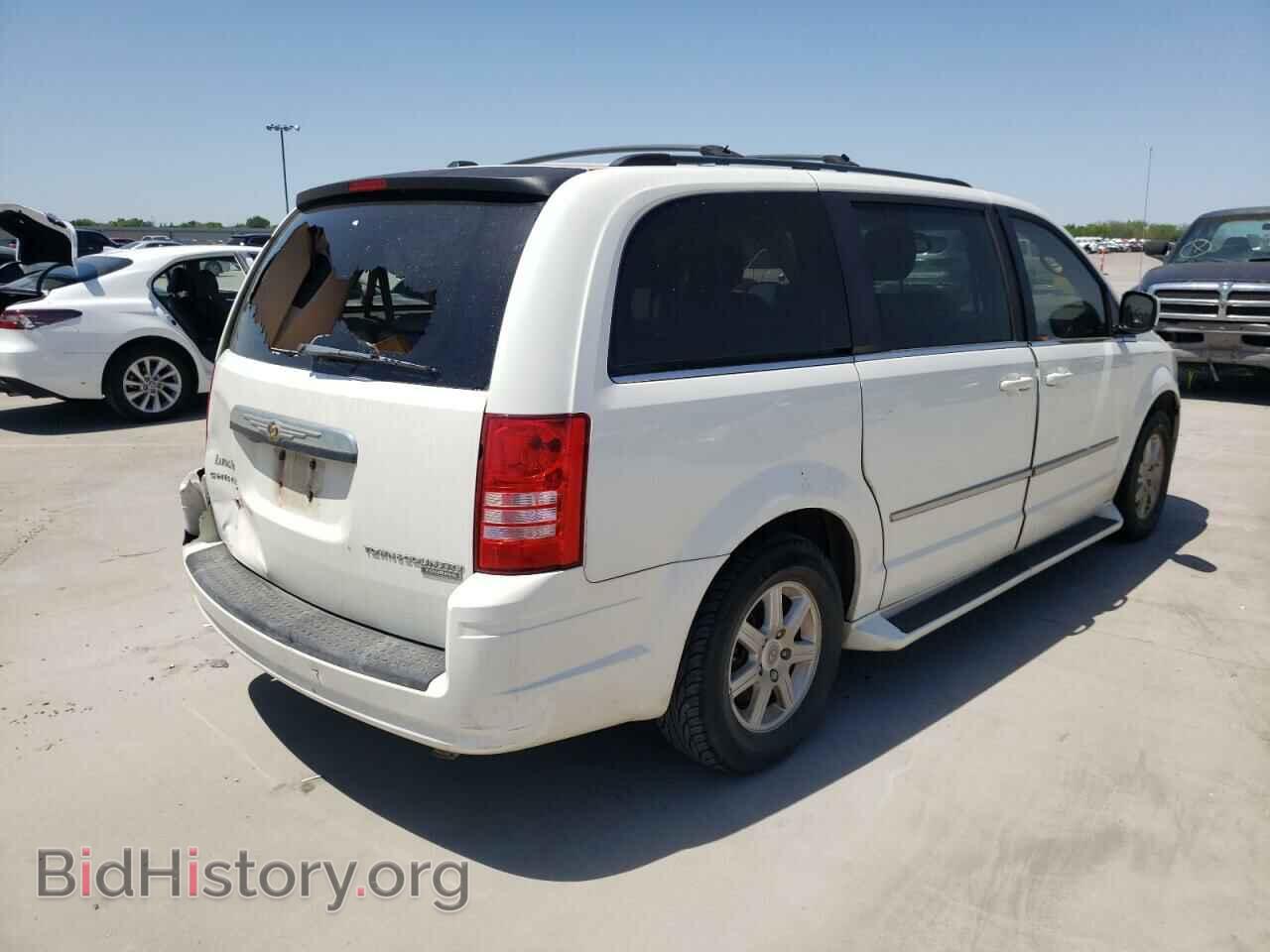 2010 CHRYSLER MINIVAN - VIN: 2A4RR5D17AR233940 - Фото 4