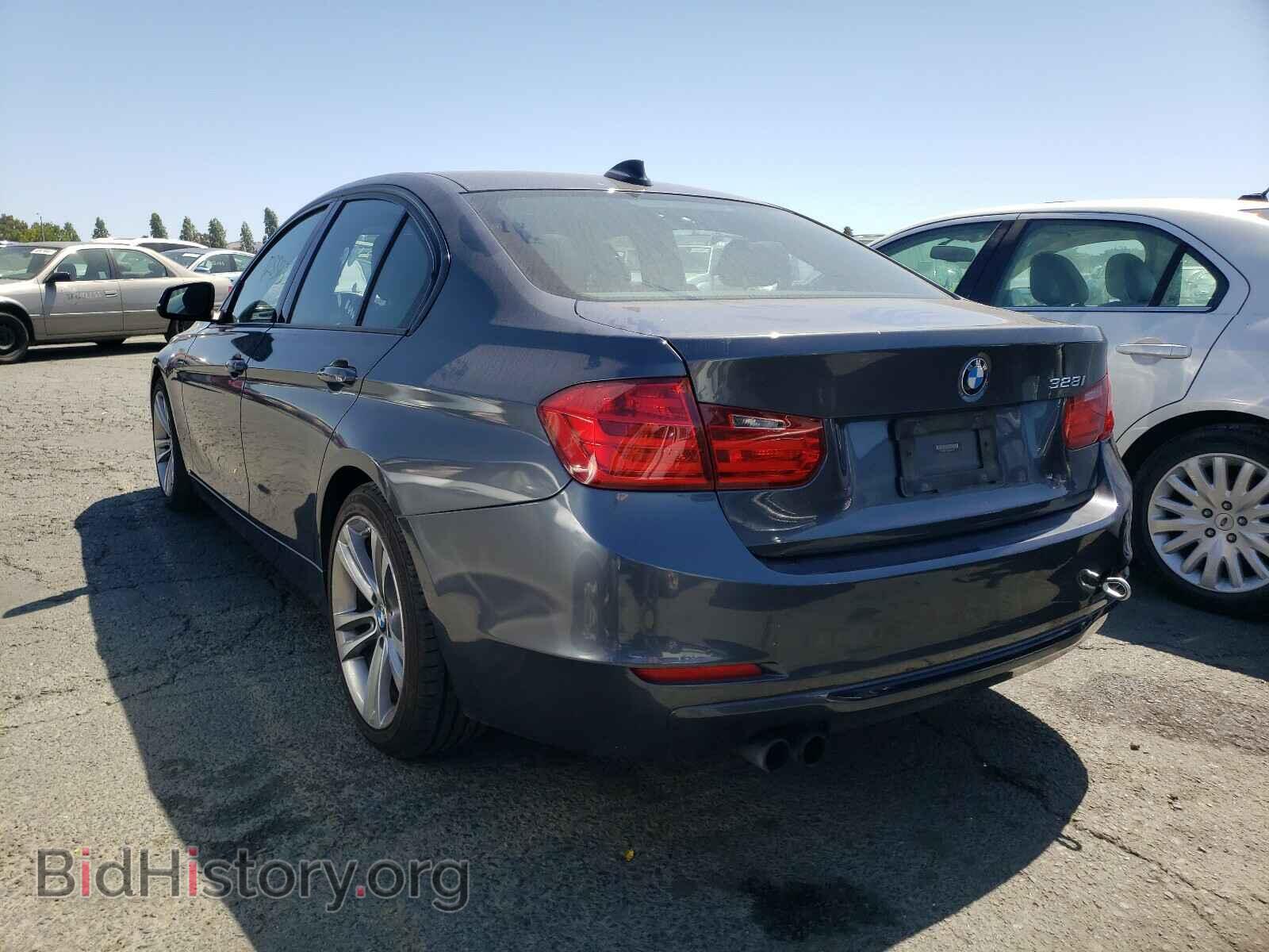 2012 BMW 3 SERIES - VIN: WBA3C1C5XCF433065 - Фото 3