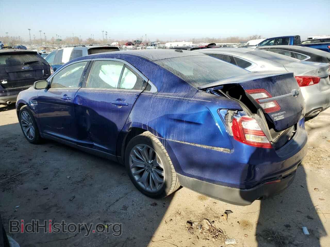 2013 FORD TAURUS - VIN: 1FAHP2F89DG141353 - Фото 2