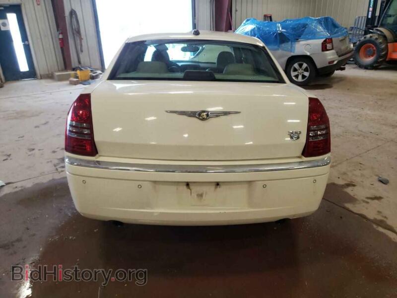 2006 Chrysler 300 (VIN 2C3LA63H36H163829) — фото 6 из 13