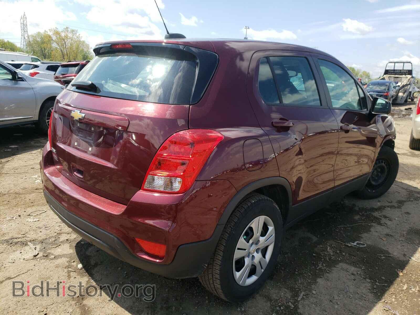 2017 CHEVROLET TRAX - VIN: 3GNCJKSB8HL247485 - Фото 4