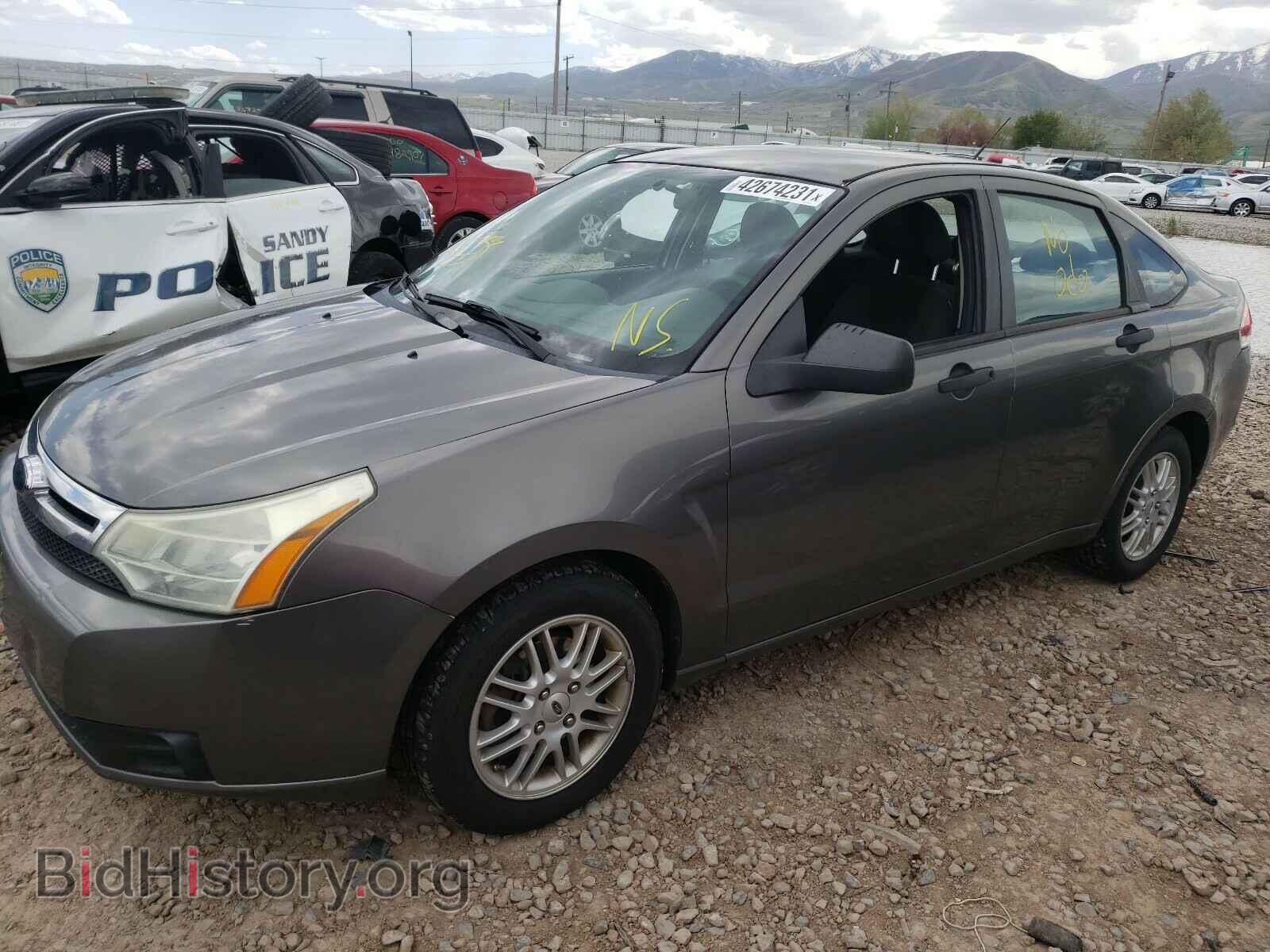 2009 FORD FOCUS - VIN: 1FAHP35N39W114398 - Фото 2