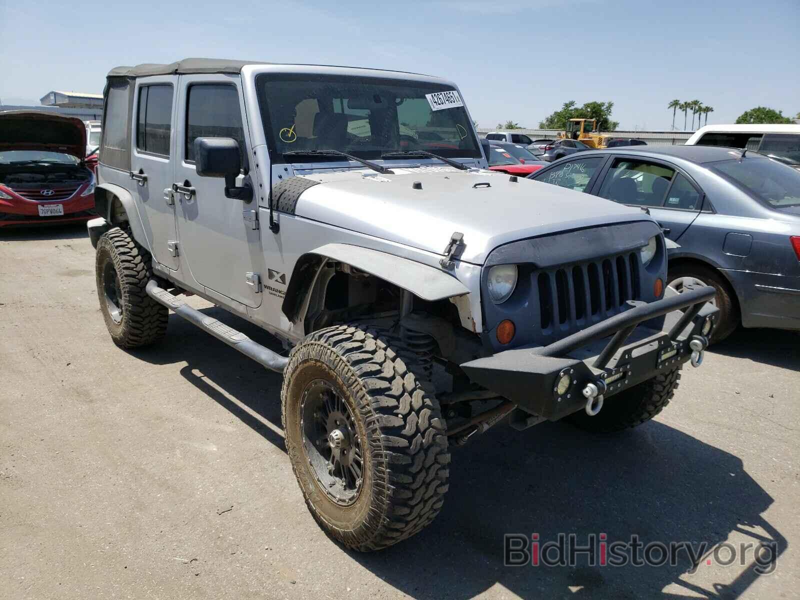 Фотография 1J4GB39157L111507 - JEEP WRANGLER 2007