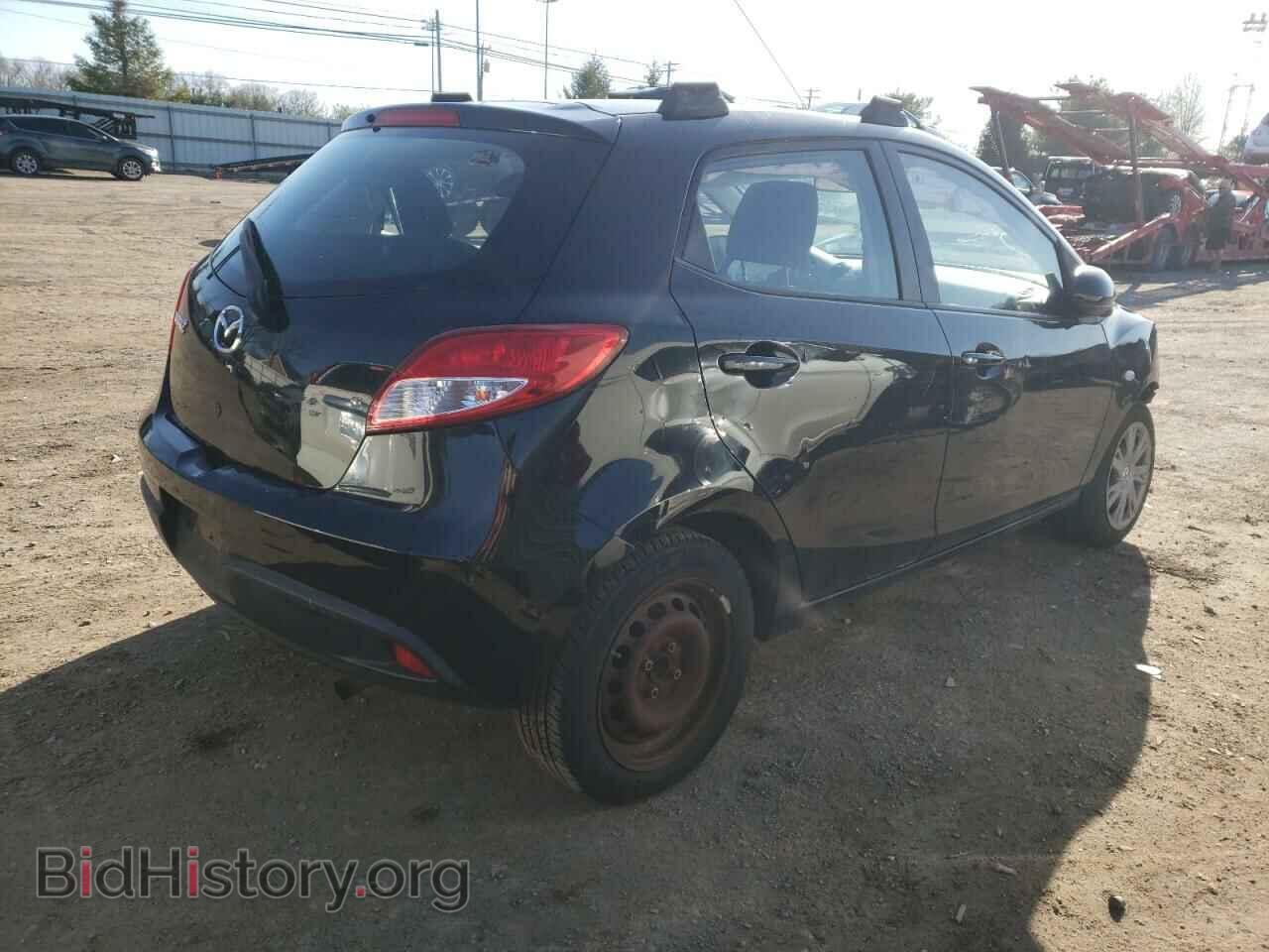 2011 MAZDA 2 - VIN: JM1DE1HZ3B0124049 - Photo 4