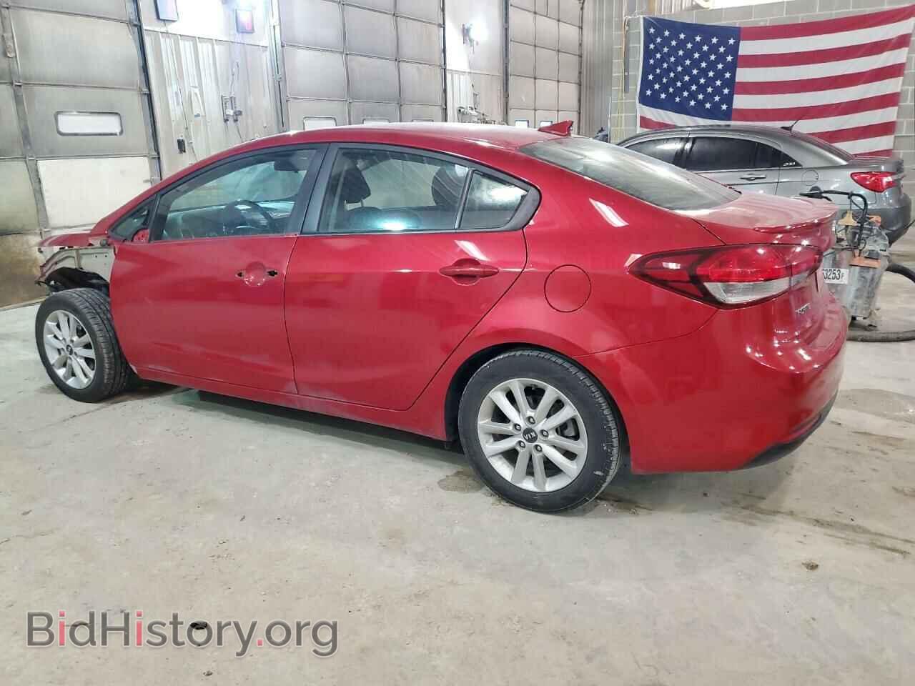 2017 KIA FORTE - VIN: 3KPFL4A77HE013979 - Photo 2