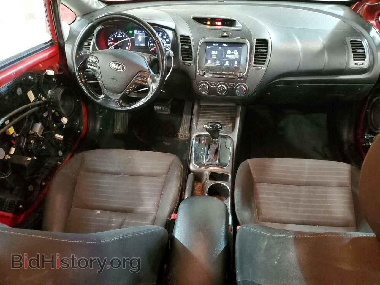 2017 KIA FORTE - VIN: 3KPFL4A77HE013979 - Photo 8