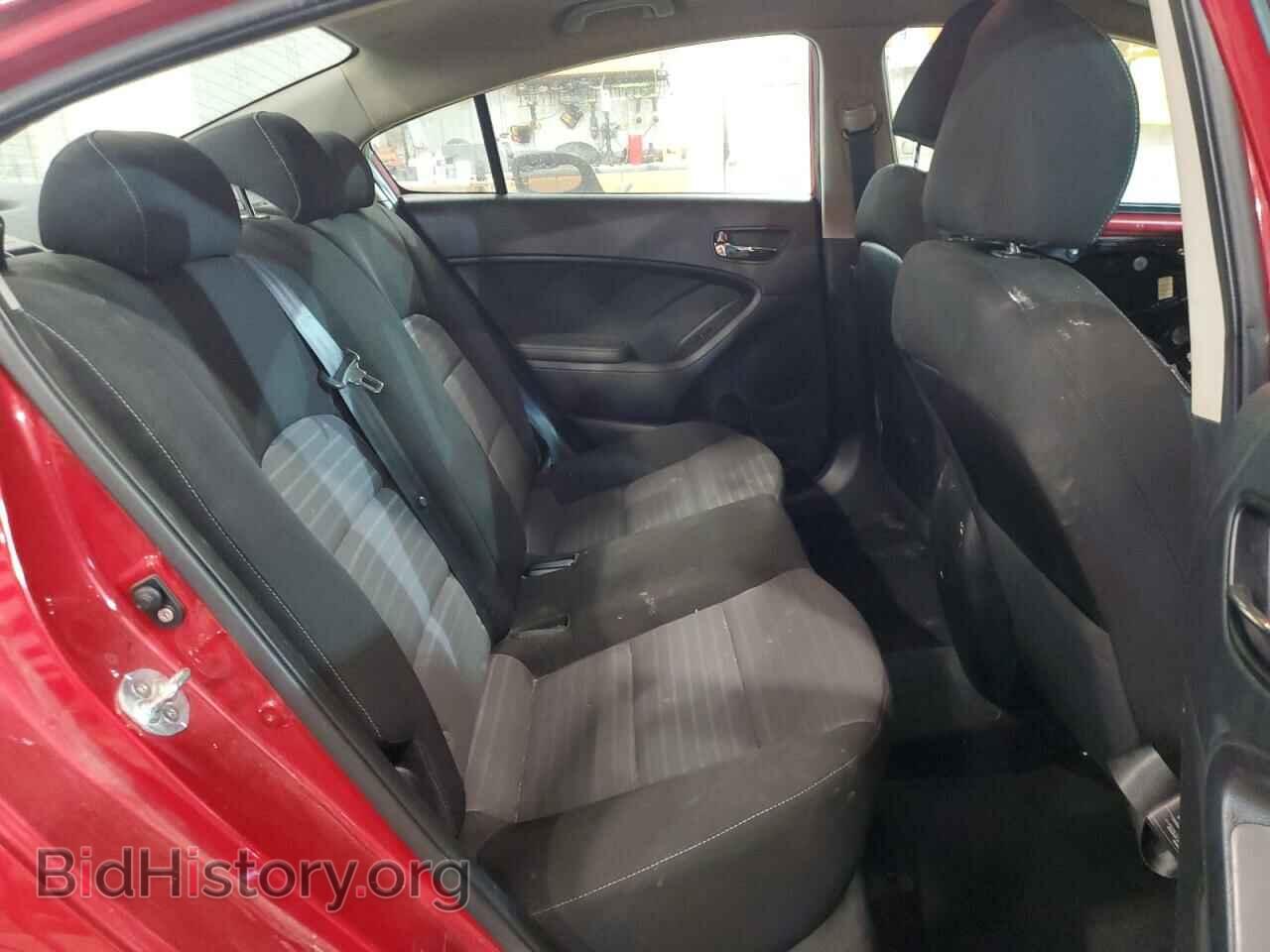 2017 KIA FORTE - VIN: 3KPFL4A77HE013979 - Photo 10