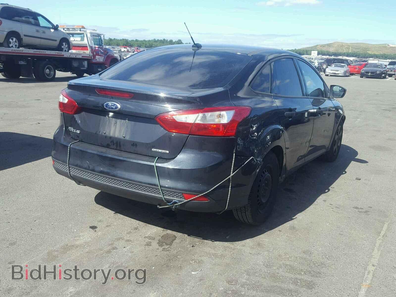 2012 FORD FOCUS - VIN: 1FAHP3E28CL451017 - Photo 4