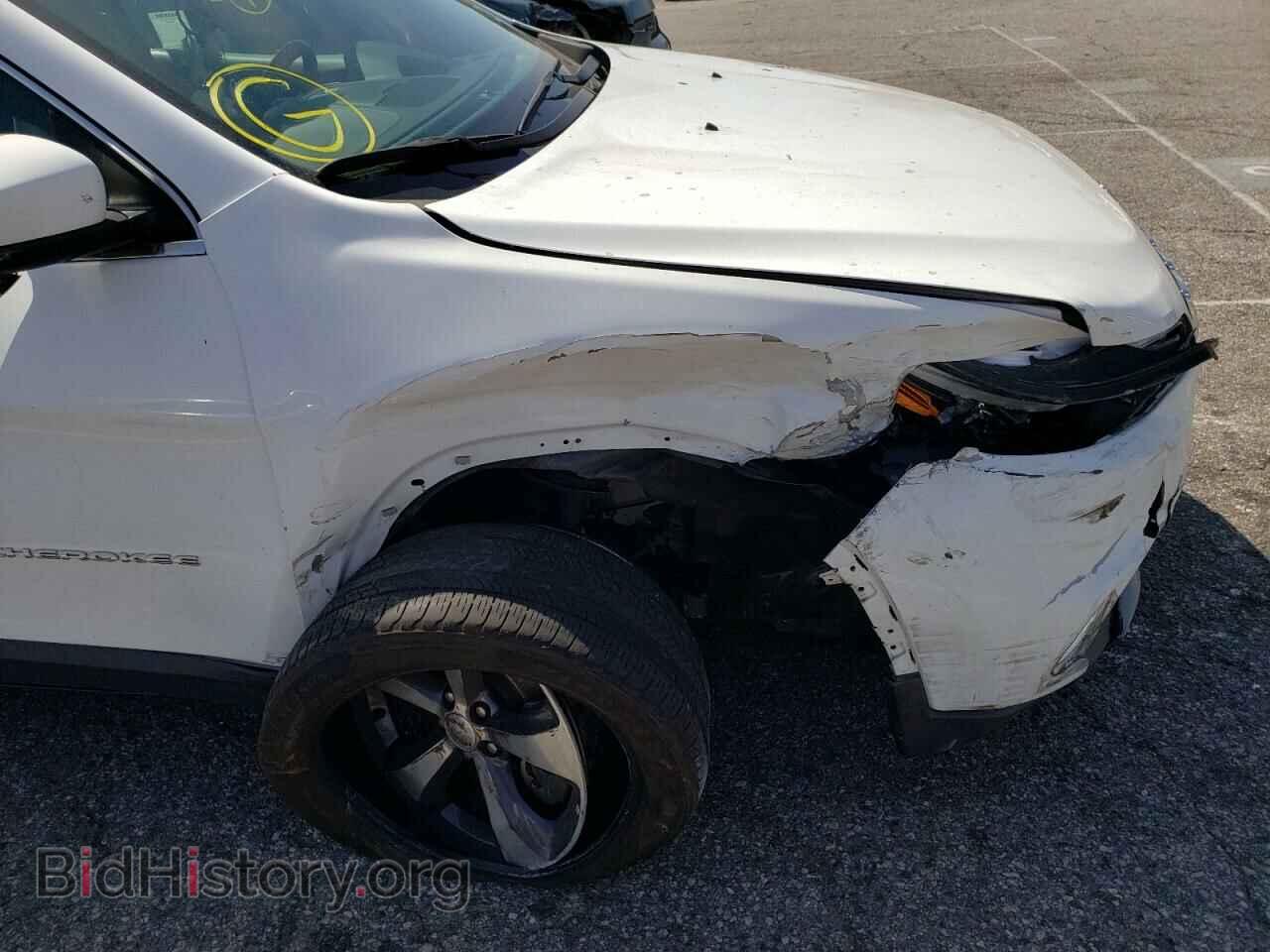 2019 JEEP CHEROKEE - VIN: 1C4PJLDB8KD300308 - Фото 9