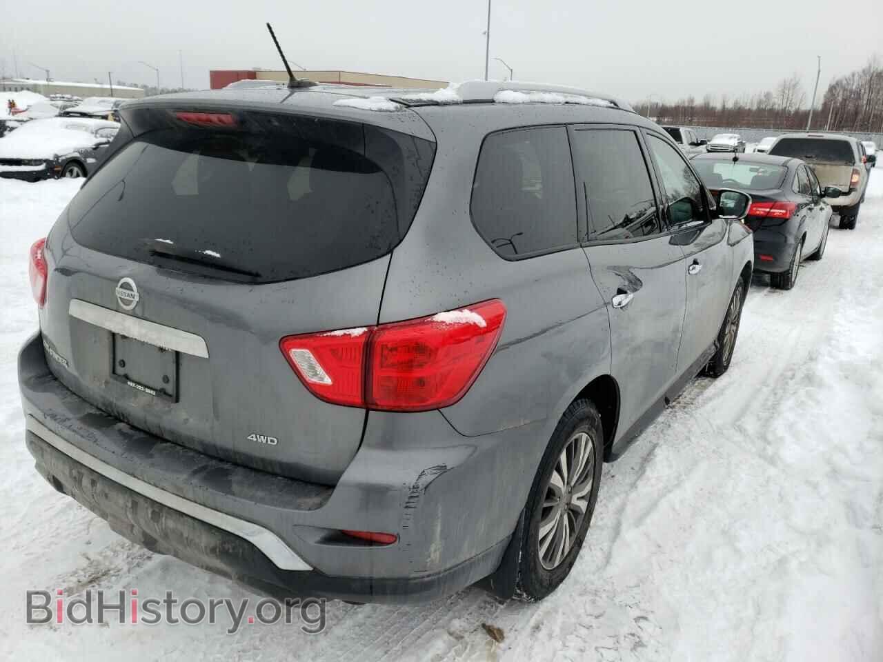 2017 NISSAN PATHFINDER - VIN: 5N1DR2MM1HC668654 - Фото 3