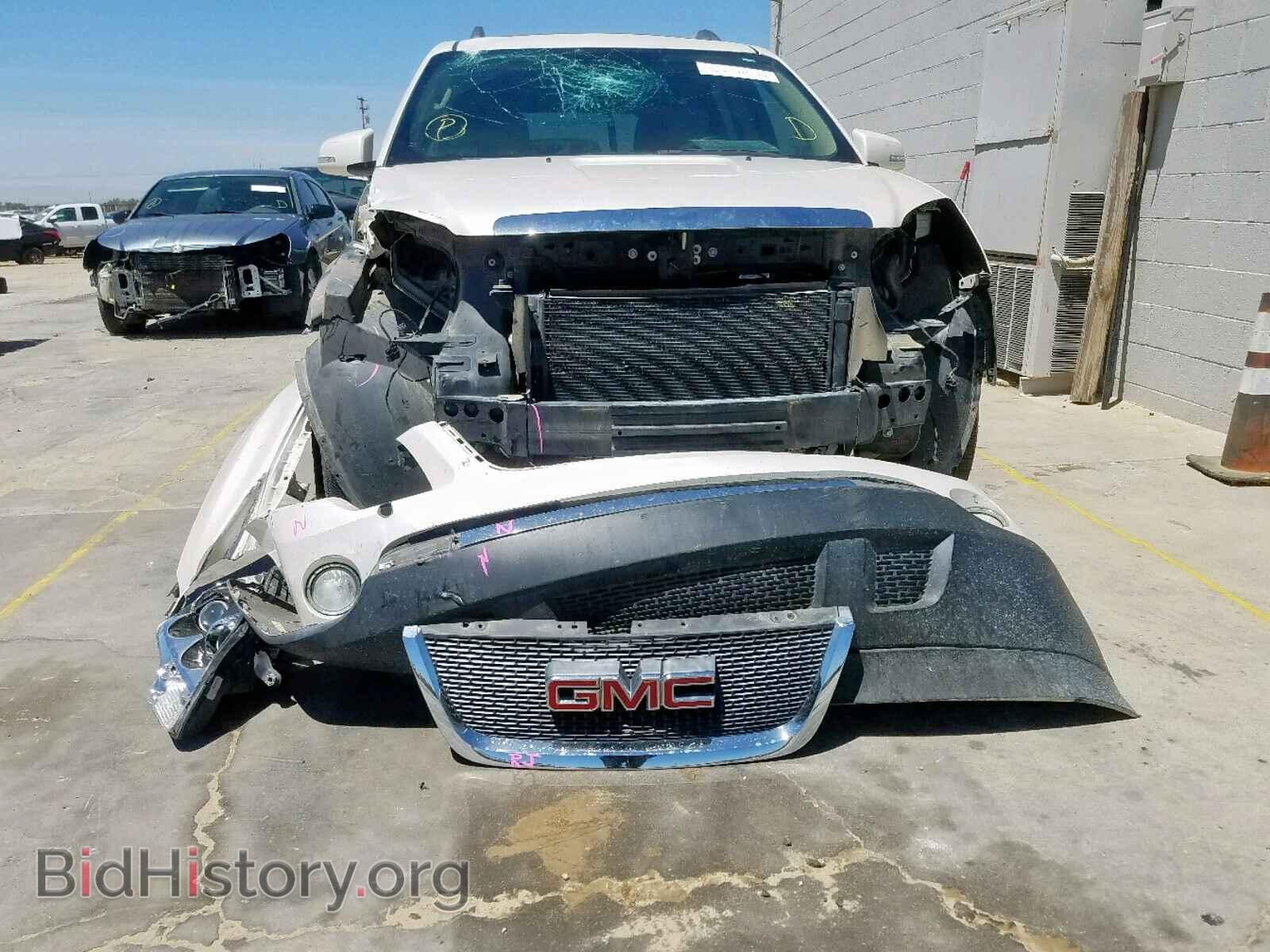 2011 GMC ACADIA SLT - VIN: 1GKKRRED8BJ306721 - Photo 9