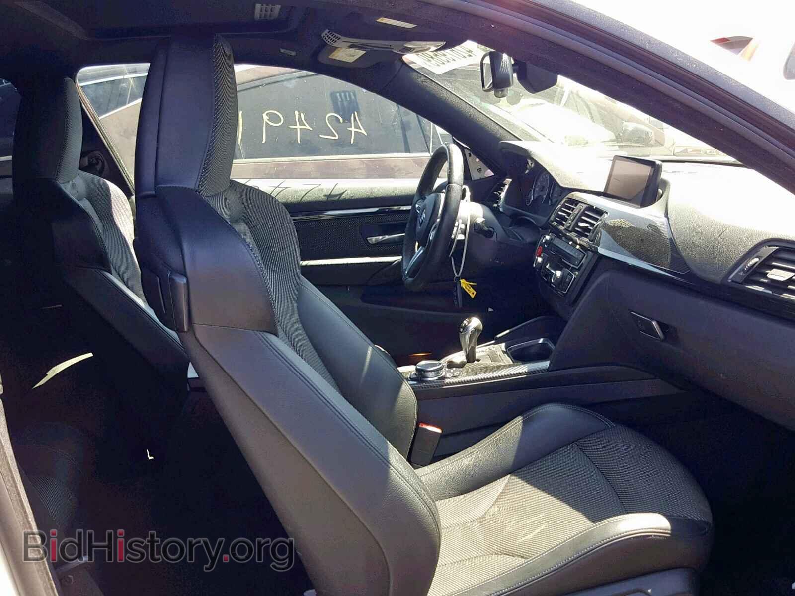 2015 BMW M4 - VIN: WBS3R9C54FK331751 - Фото 5