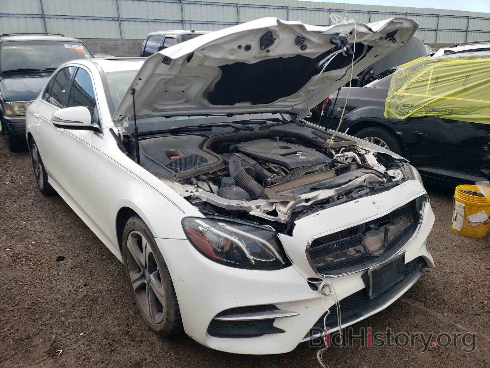 Фотография WDDZF4JBXHA204474 - MERCEDES-BENZ E-CLASS 2017