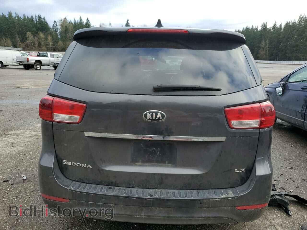 2017 KIA All Models - VIN: KNDMB5C18H6338333 - Фото 6