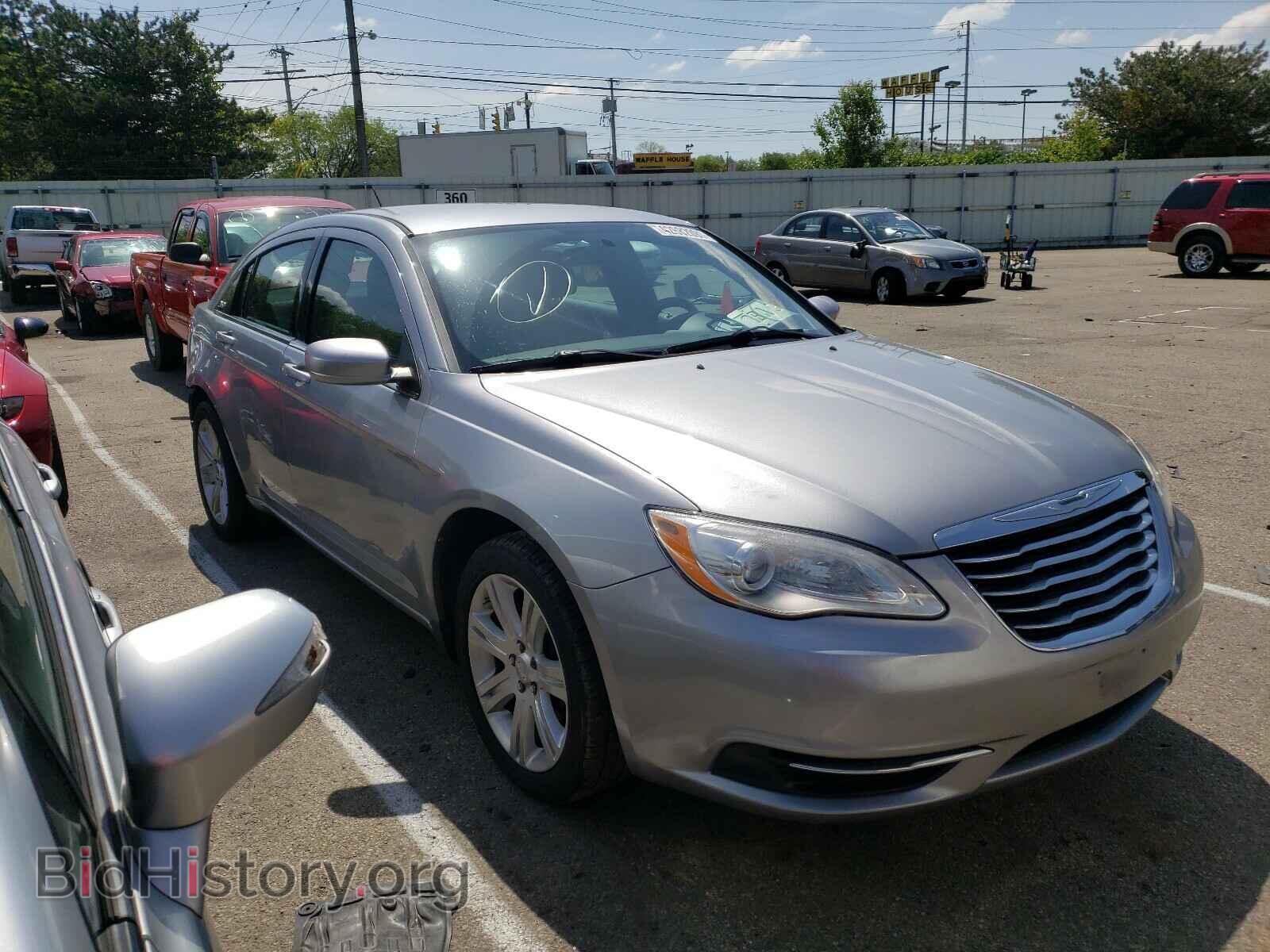Фотография 1C3CCBAB0DN762421 - CHRYSLER 200 2013