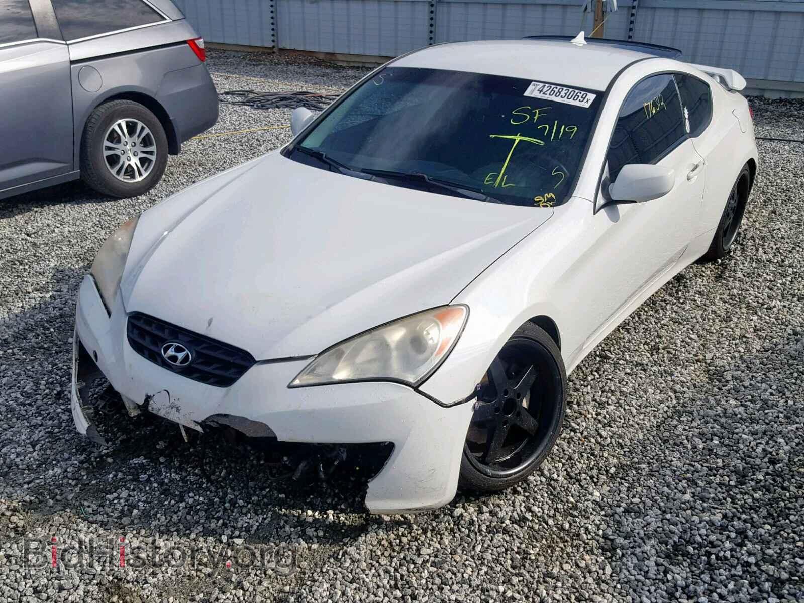 Photo KMHHT6KD6AU004458 - HYUNDAI GENESIS 2010
