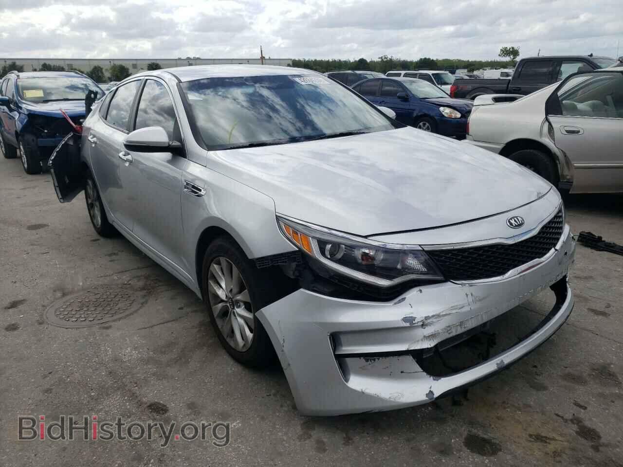 Фотография 5XXGT4L30HG129790 - KIA OPTIMA 2017