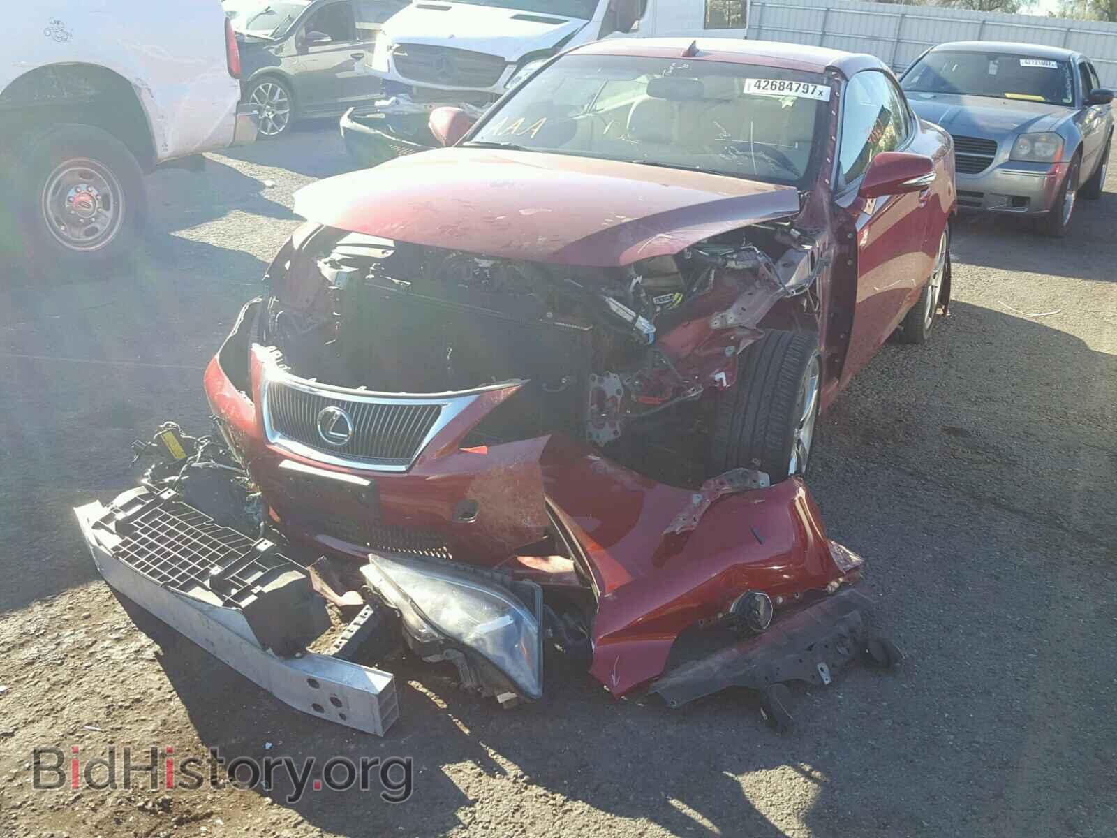 2012 LEXUS IS - VIN: JTHFF2C22C2526185 - Photo 2