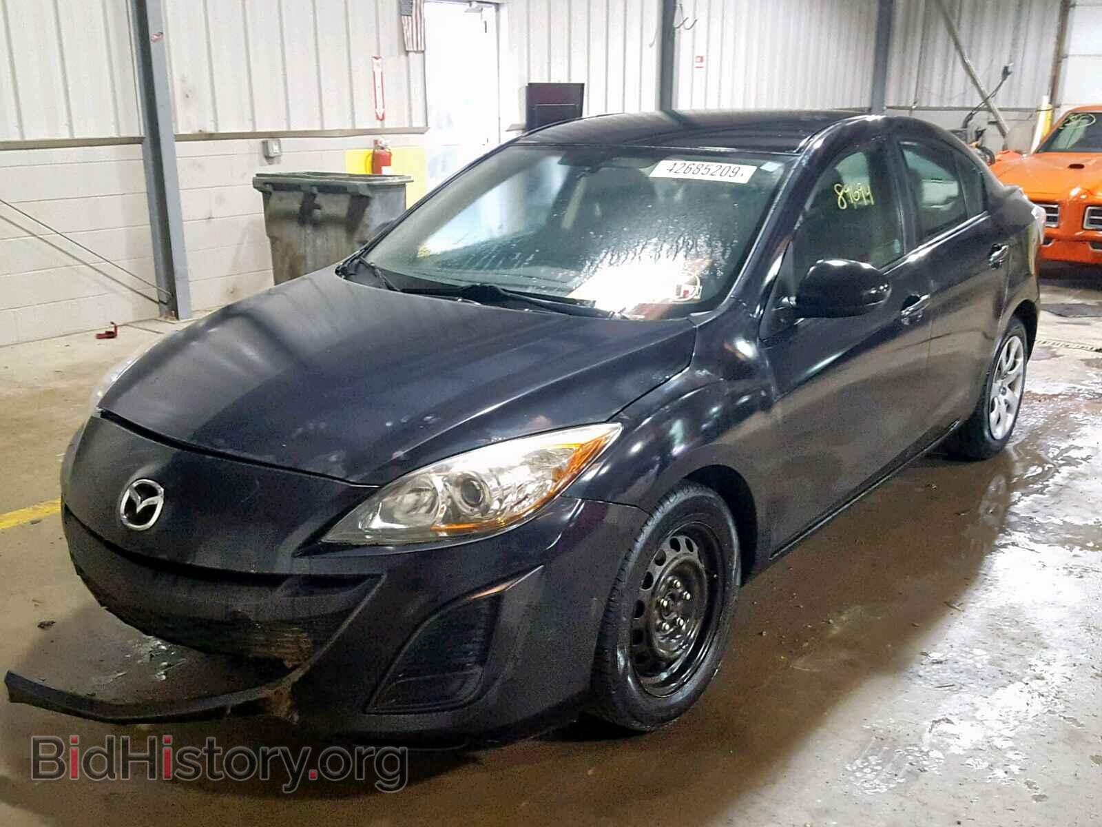 2011 MAZDA 3 - VIN: JM1BL1UG0B1470779 - Photo 2