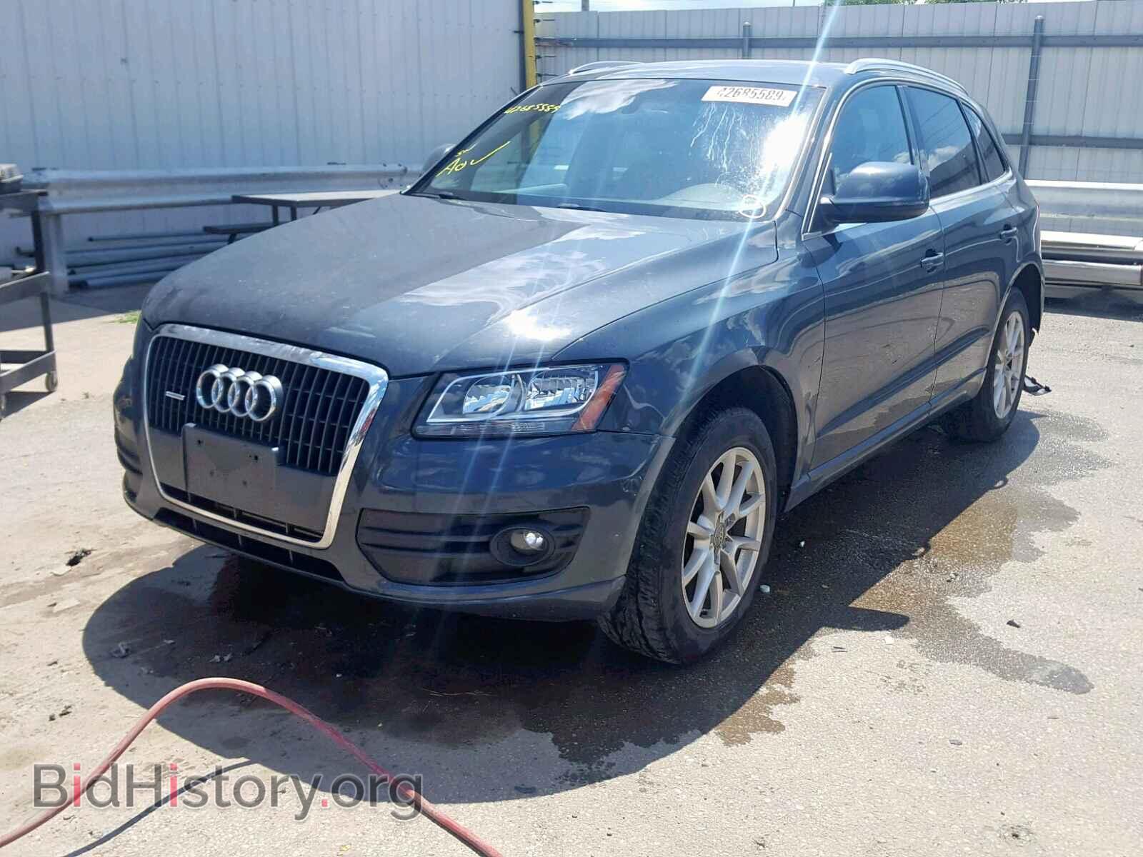 2011 AUDI Q5 - VIN: WA1CFAFP2BA058138 - Фото 2