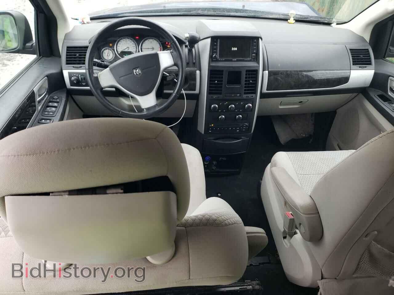 2010 DODGE CARAVAN - VIN: 2D4RN5D14AR416412 - Фото 8