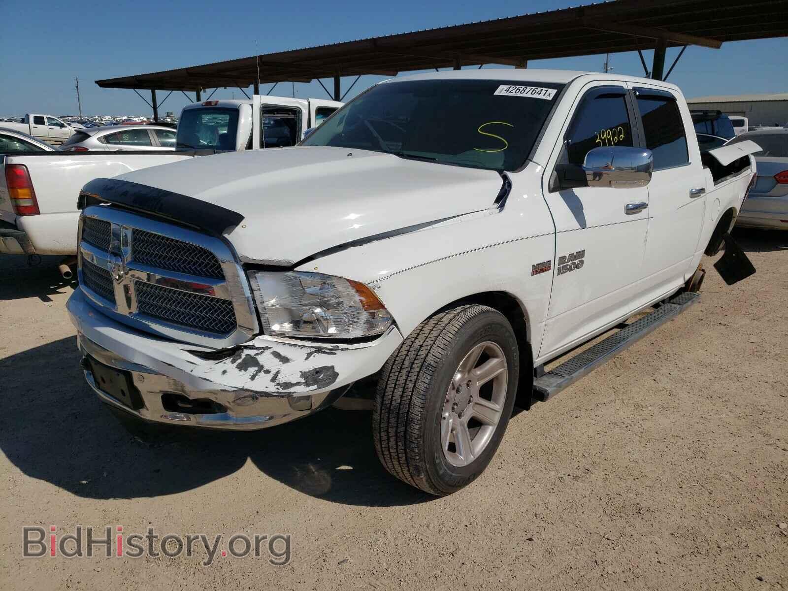2017 RAM 1500 - VIN: 1C6RR6LT6HS714681 - Photo 2