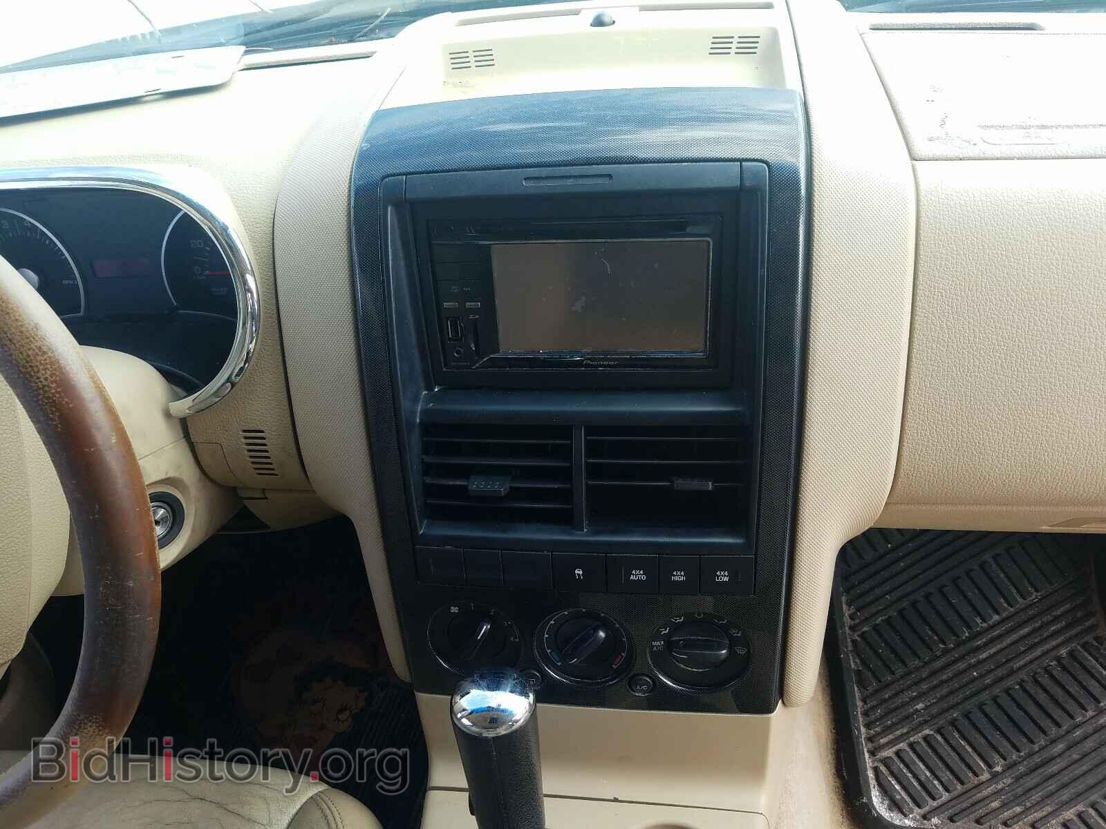2006 FORD EXPLORER - VIN: 1FMEU73E96UB64127 - Фото 9