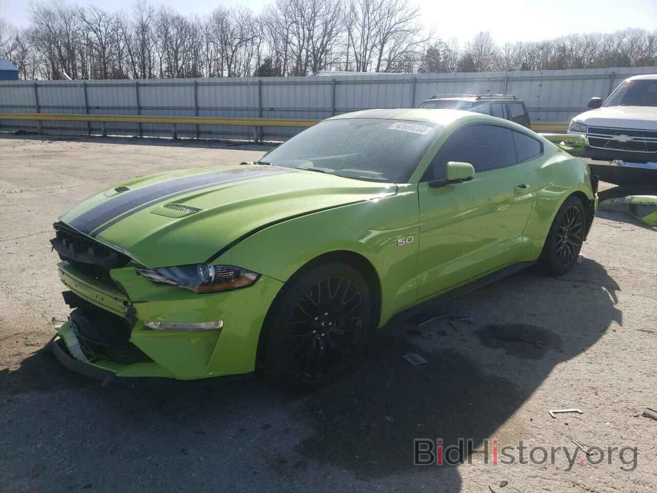 Photo 1FA6P8CF3L5160617 - FORD MUSTANG 2020