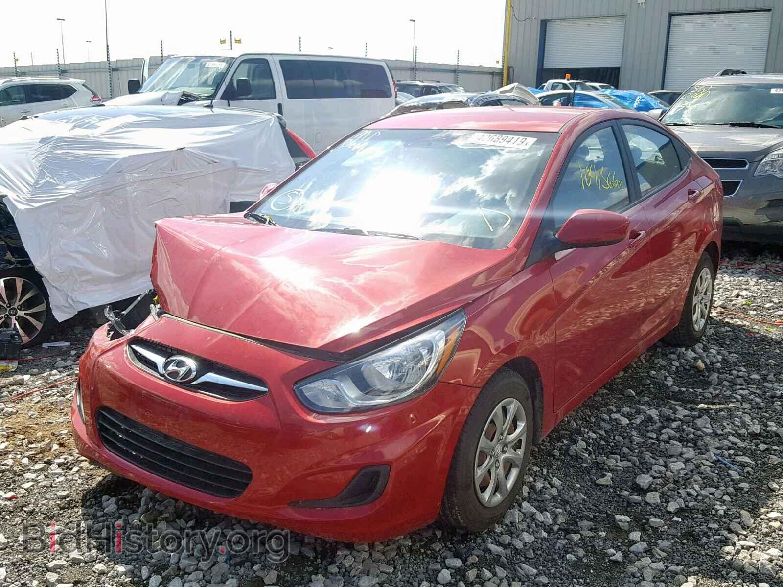 2013 HYUNDAI ACCENT - VIN: KMHCT4AE2DU554477 - Фото 2