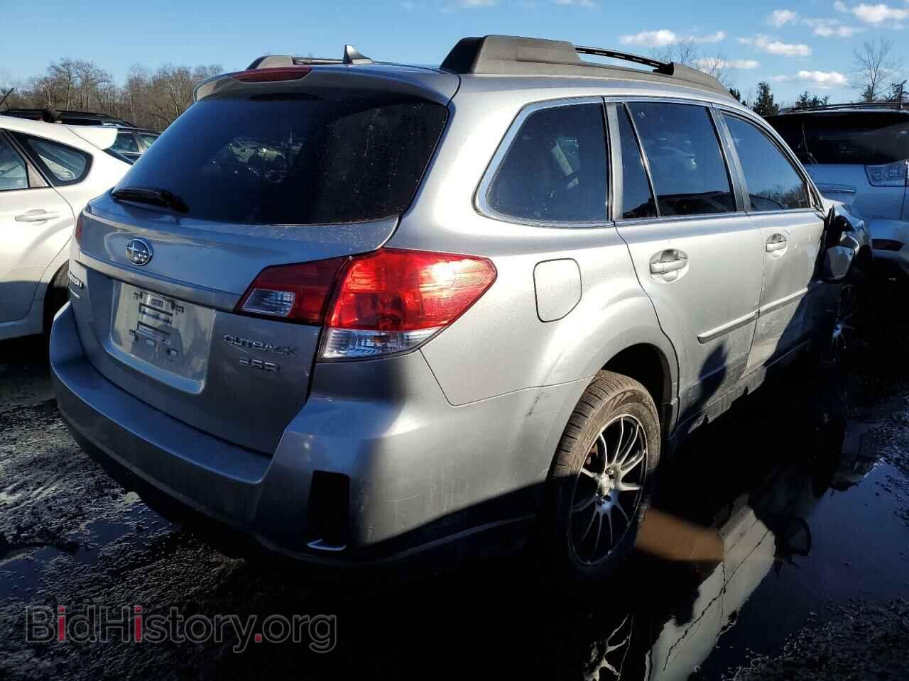 2011 SUBARU OUTBACK - VIN: 4S4BRDKC7B2413890 - Фото 3