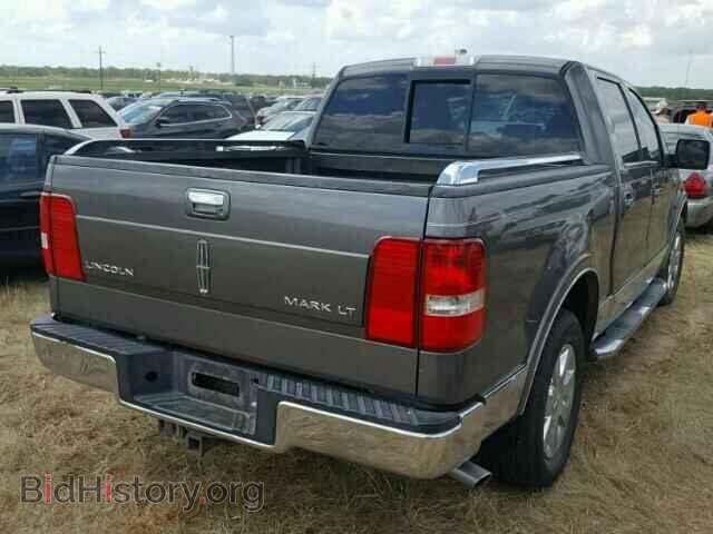 2006 LINCOLN MARK LT - VIN: 5LTPW165X6FJ05296 - Фото 4