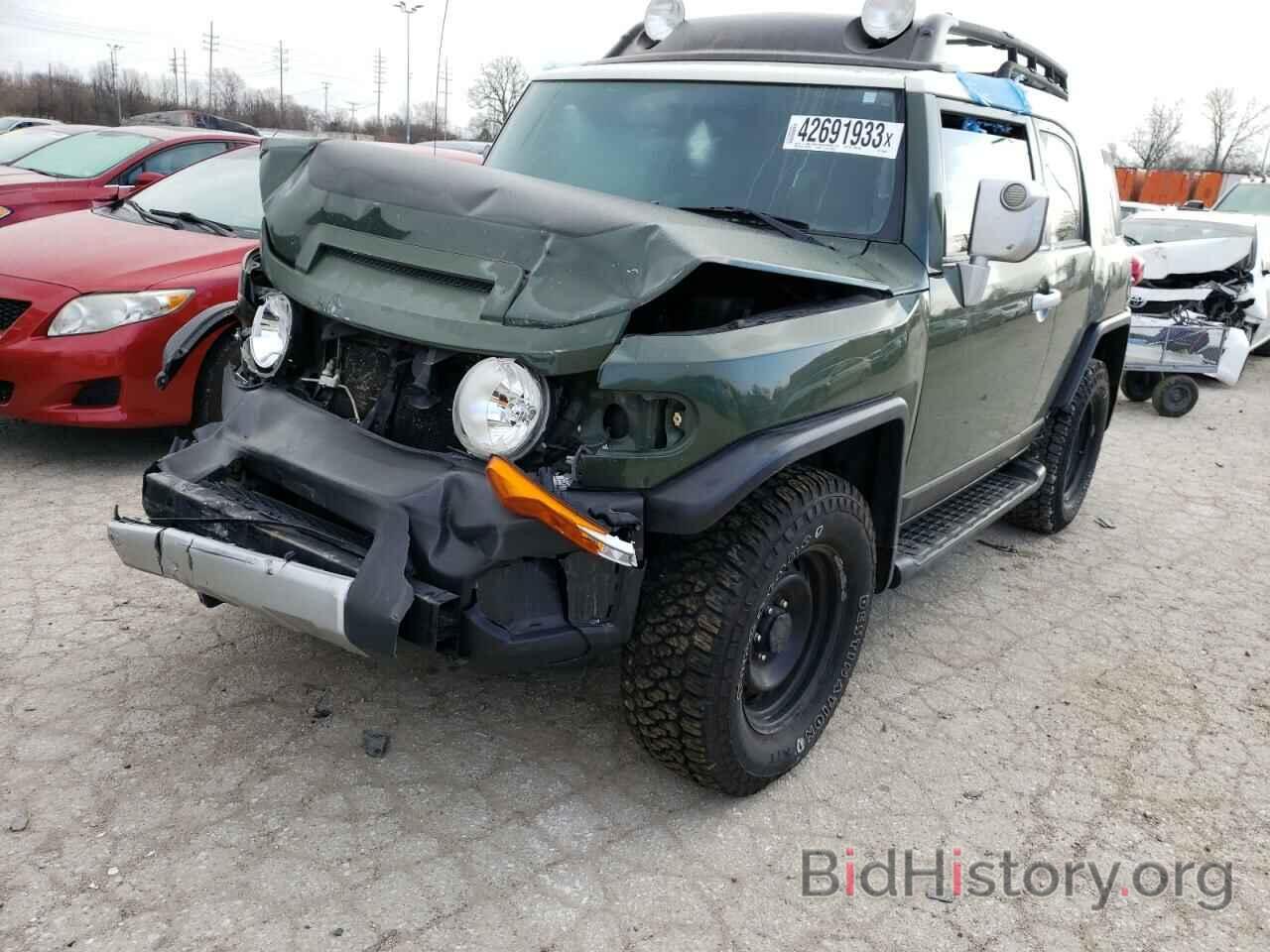 Photo JTEBU4BF3BK104863 - TOYOTA FJ CRUISER 2011