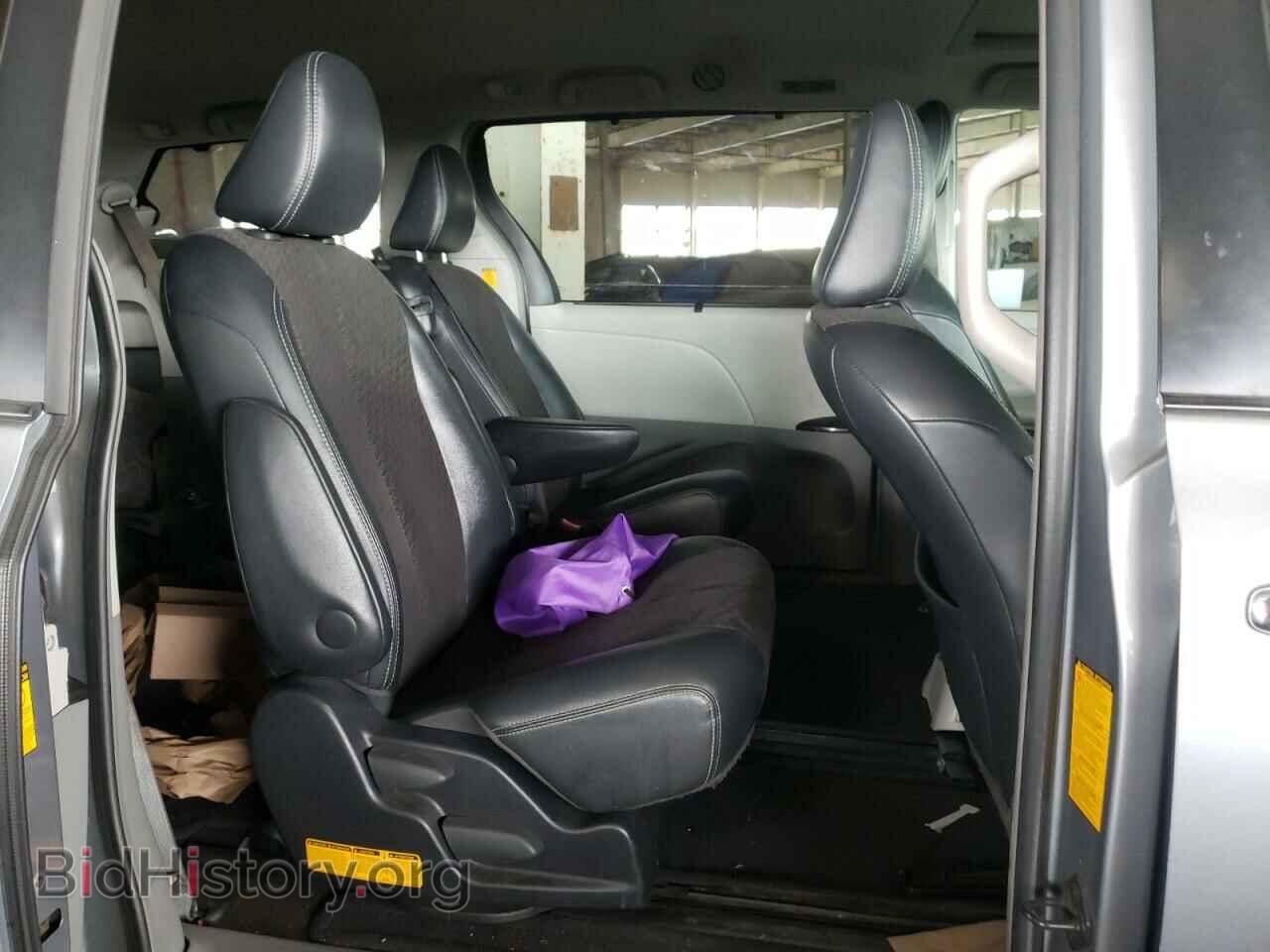 2013 TOYOTA SIENNA - VIN: 5TDXK3DC8DS306445 - Фото 6
