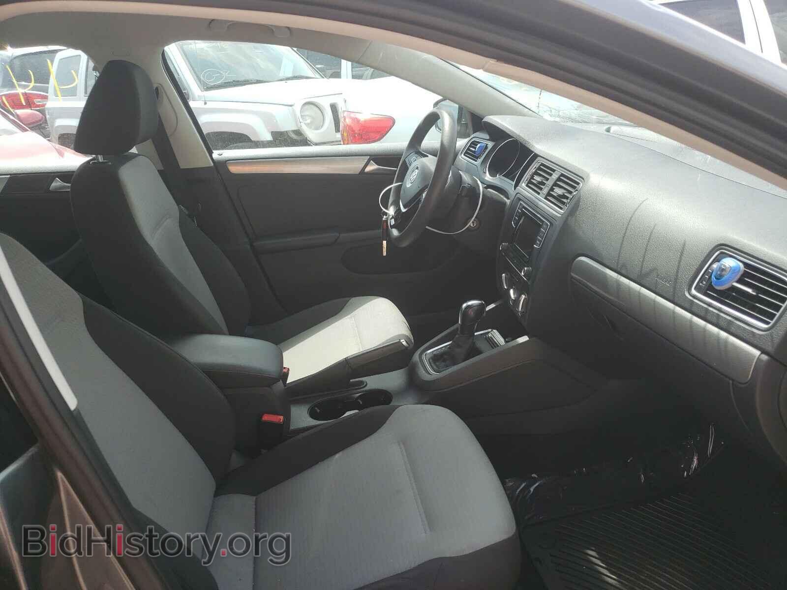 2017 VOLKSWAGEN JETTA - VIN: 3VW2B7AJ8HM230149 - Фото 5