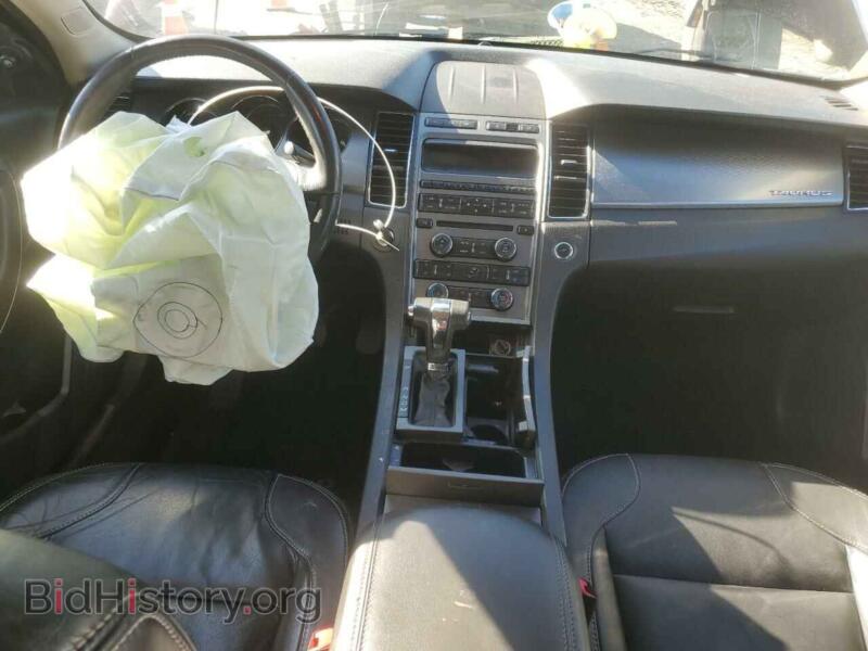 2011 Ford TAURUS (VIN 1FAHP2EW8BG155256) — photo 8 of 12