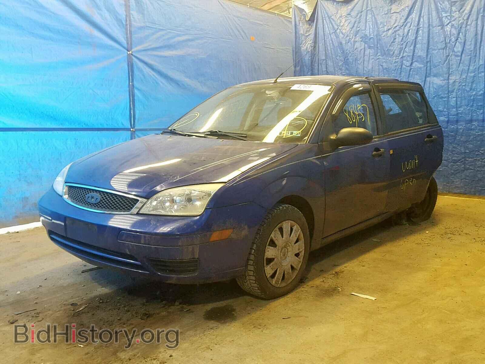 2005 FORD FOCUS - VIN: 3FAFP37N85R106833 - Фото 2
