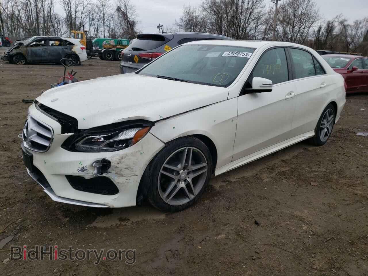Photo WDDHF8JB7EA972668 - MERCEDES-BENZ E-CLASS 2014