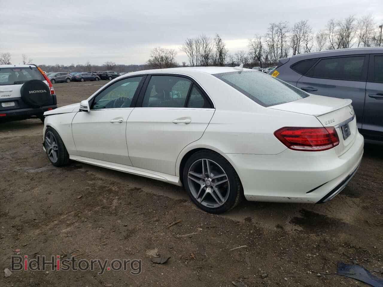 2014 MERCEDES-BENZ E-CLASS - VIN: WDDHF8JB7EA972668 - Фото 2